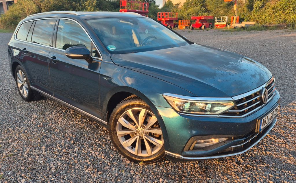 Image of Volkswagen Passat Variant