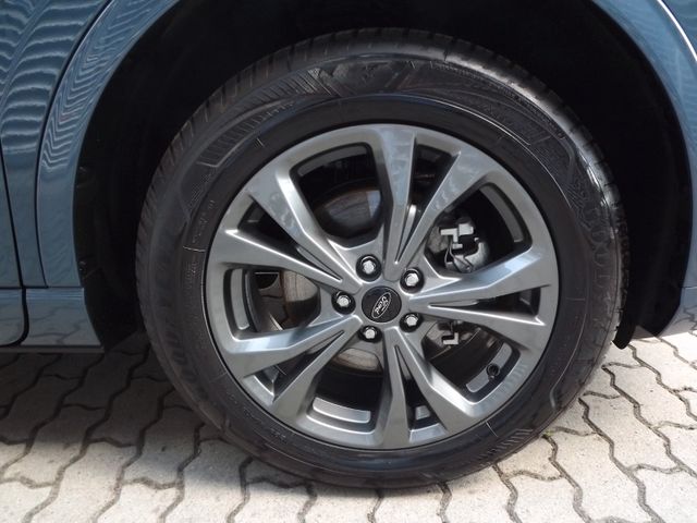 Kuga Plug-In Hybrid ST-Line X*SHZ*B & O*Kamera*