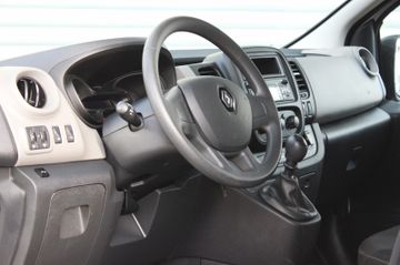 Renault Trafic - 2