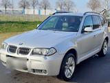 BMW X3  3.0i xdrive M Paket Top Zustand - BMW X3 aus 2005: 0i