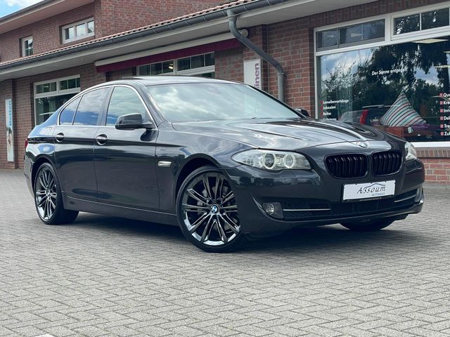 BMW 530d Sportsitze/Head Up/Kamera/S Dach/Xen.Leder