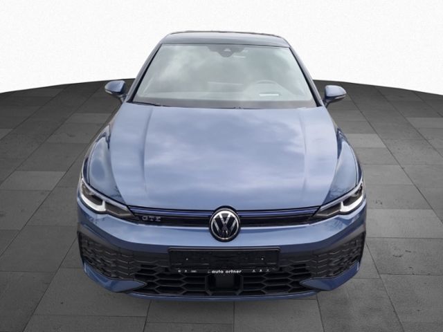 Fahrzeugabbildung Volkswagen Golf GTE MATRIX-LED AREEA VIEW HUD DCC NAVI TRAV