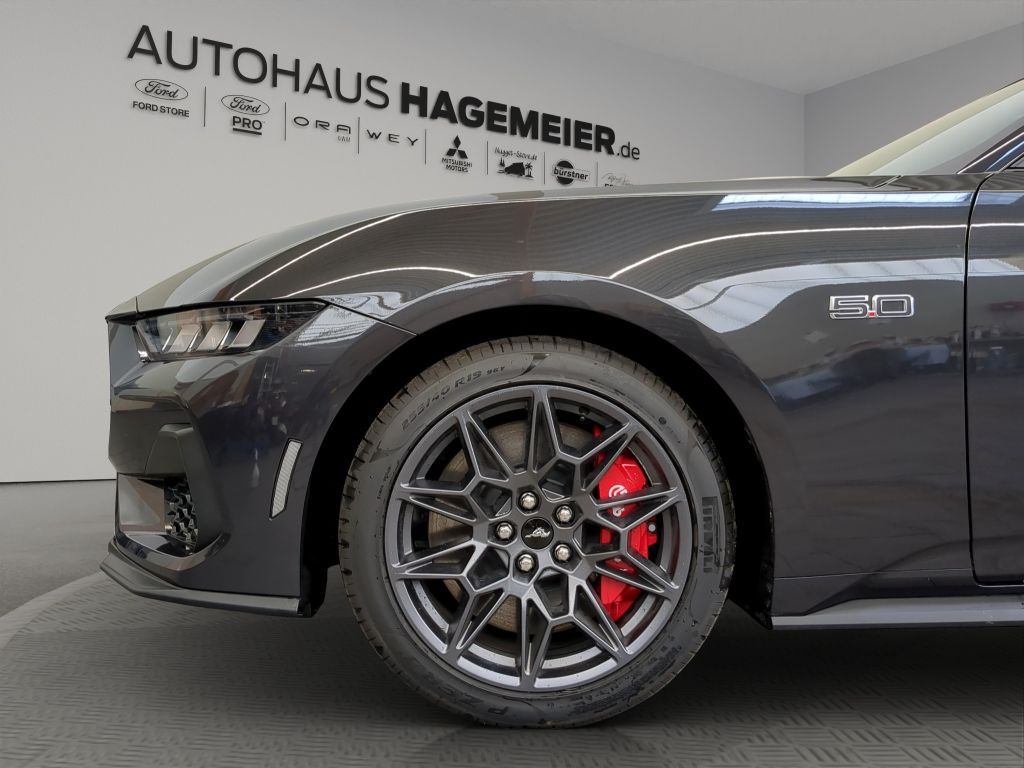 Fahrzeugabbildung Ford Mustang Convertible GT 5.0 V8