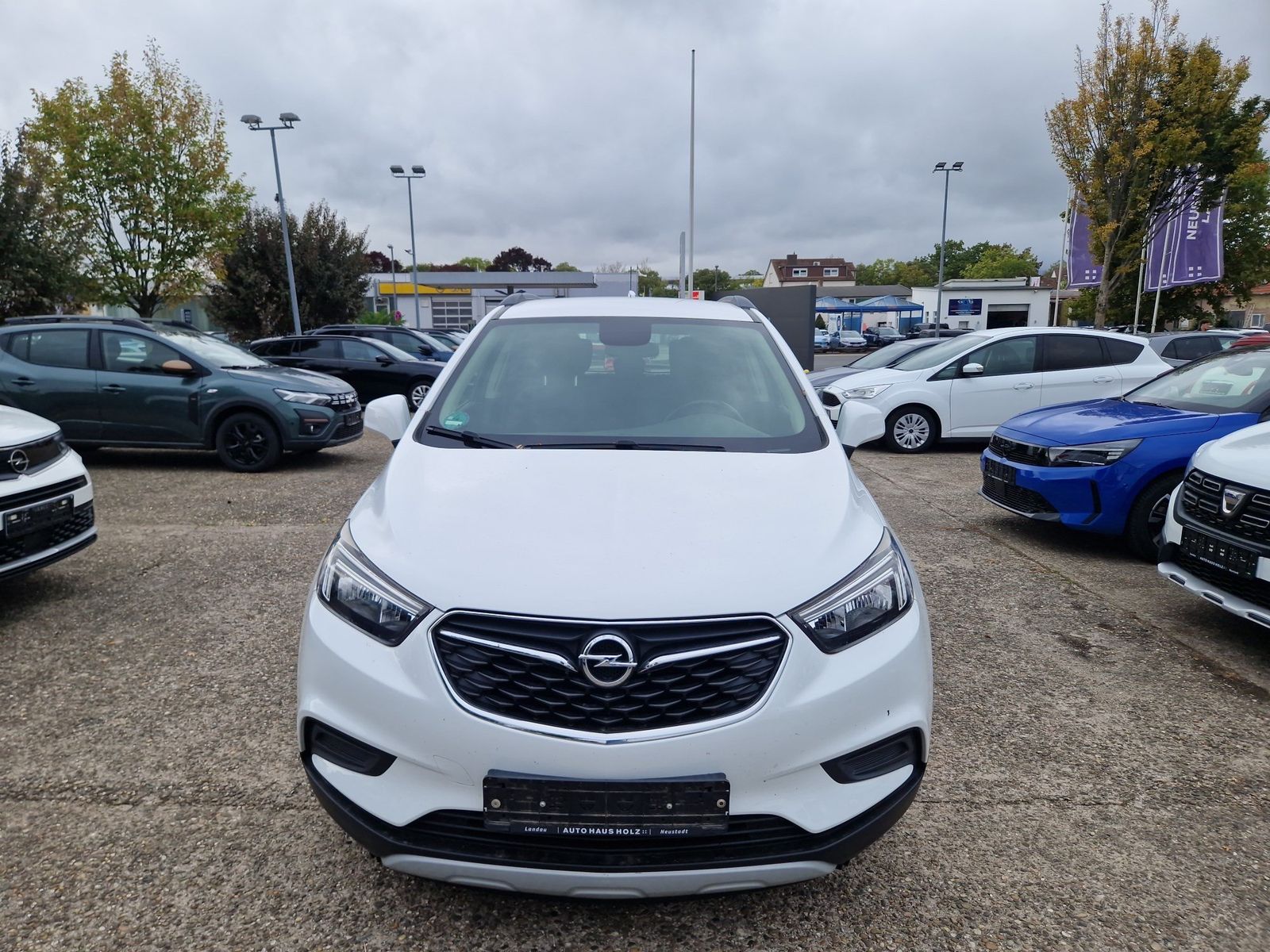 OPEL Mokka X 1.6 Selection Radio Klimaanlage – Bild 6