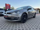 Volkswagen Golf VII Lim.Klimaautom,Sitzhz,Stdhz,Tempo,Navi. - Gebrauchtwagen in Leipzig