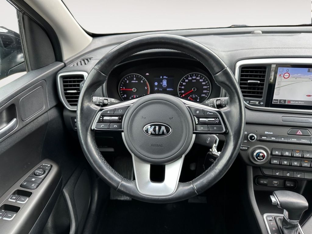 Fahrzeugabbildung Kia Sportage 1.6 CRDI AWD DCT VISION