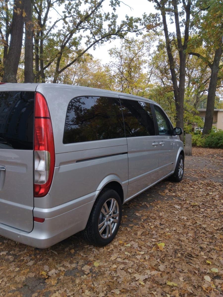 Mercedes-Benz Viano 2006 — interior