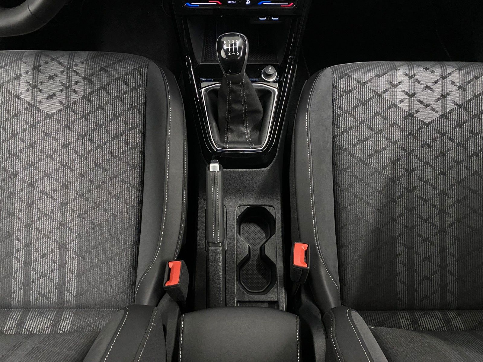 Volkswagen T-Cross - Bild 13