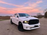 Dodge RAM 1500 5.7 HEMI V8 4x4 - Dodge RAM: Pickup, 1500