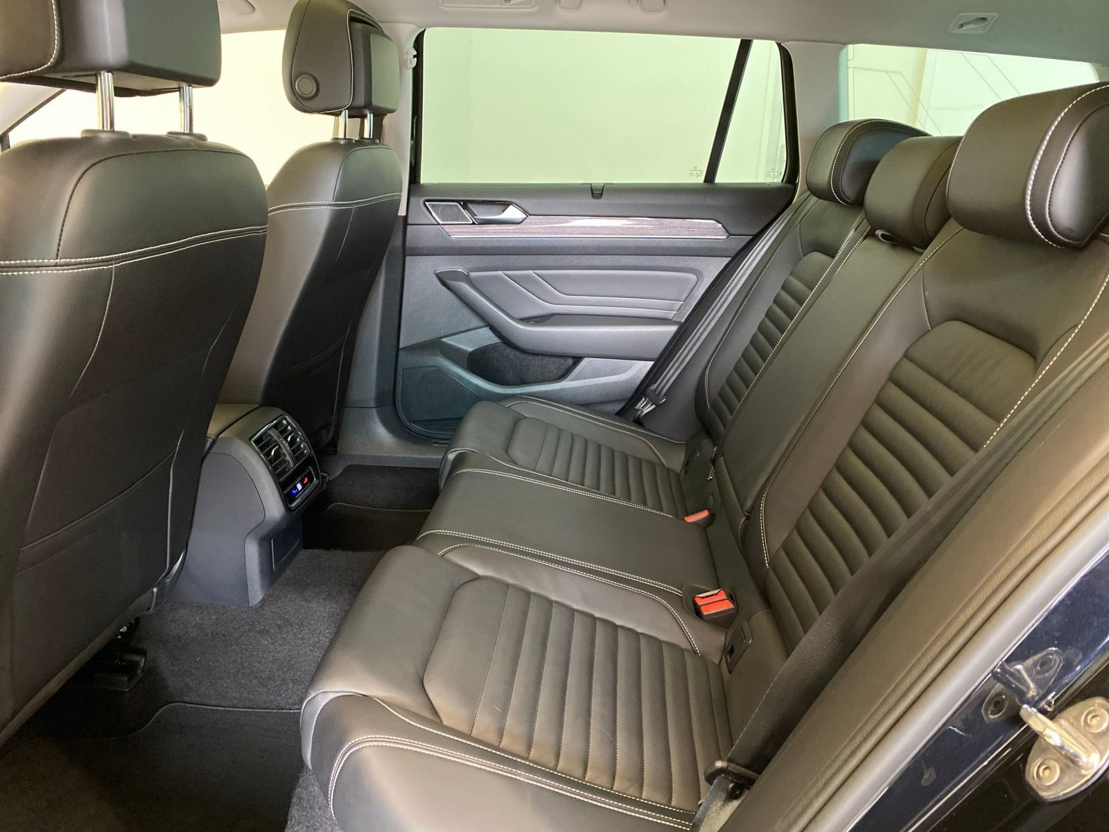 Volkswagen Passat - Bild 8