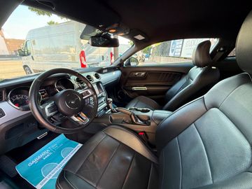 Ford Mustang - 10