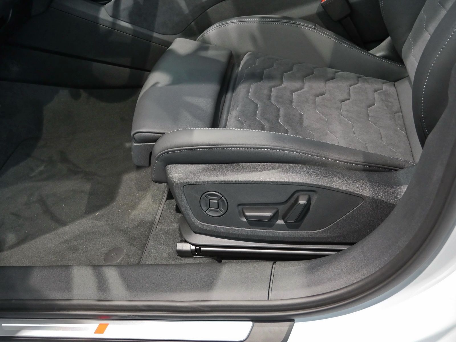 Audi A6 e-tron - Bild 23