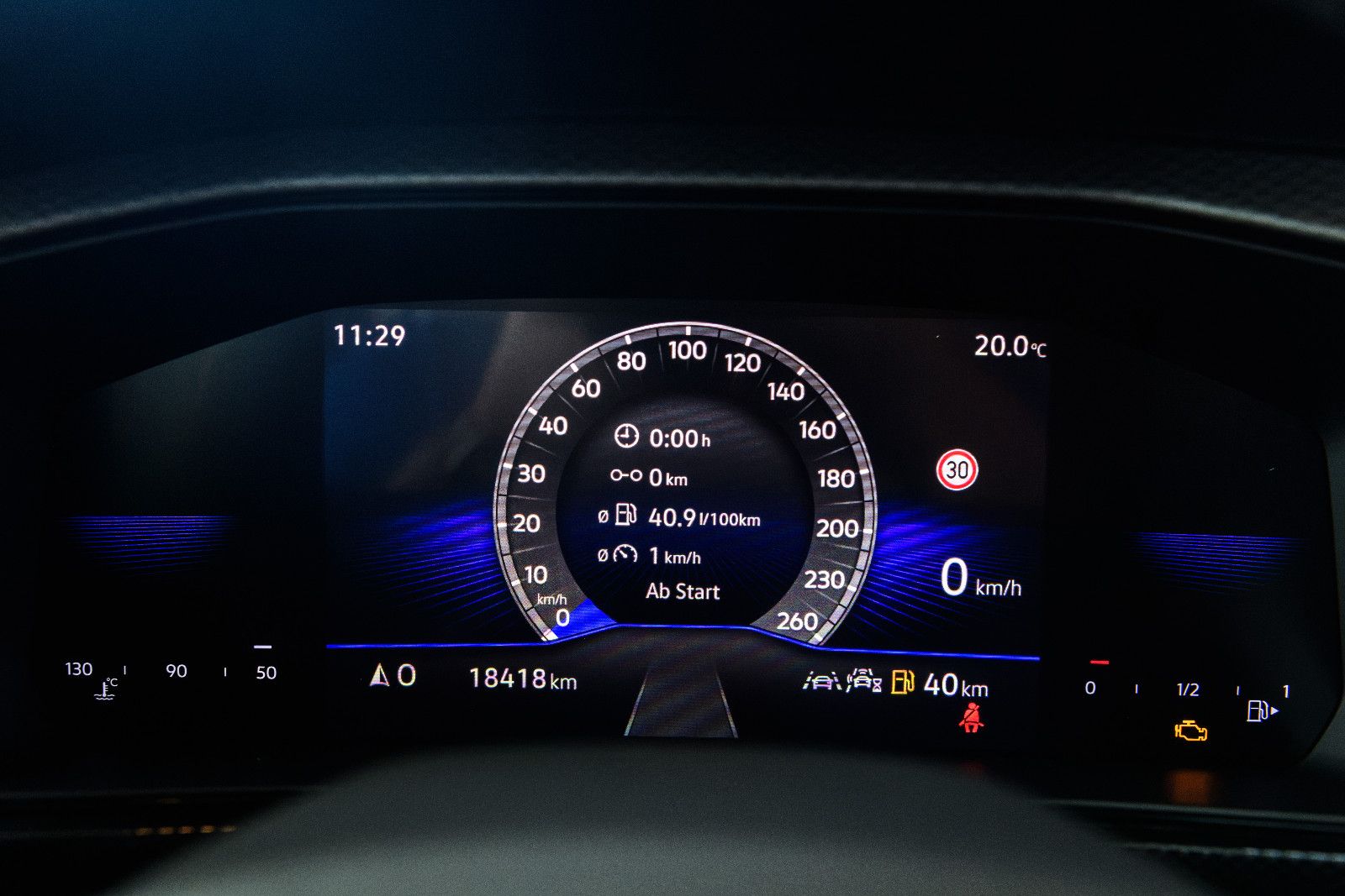 Fahrzeugabbildung Volkswagen T-Cross Life 1.0 TSI LED+KAMERA+NAVI+ACC+5 J.GAR