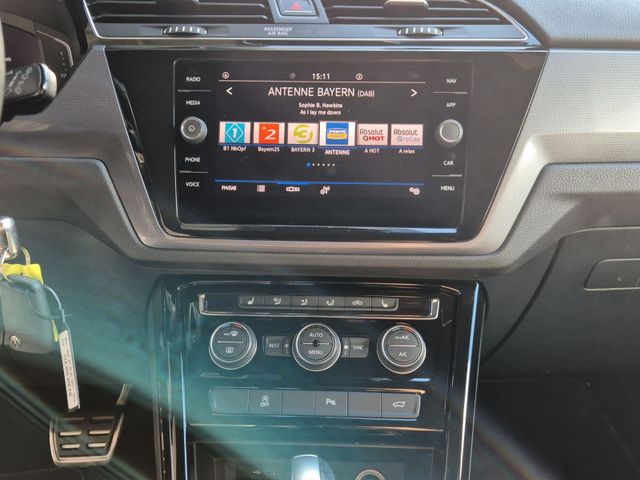 Touran Highline 1.5 TSI DSG,ACC,LED,Navi,PANO