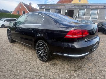 Volkswagen Passat - 7