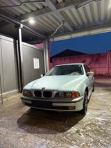 BMW 520i (E39) - BMW 520 aus 2000: 520i