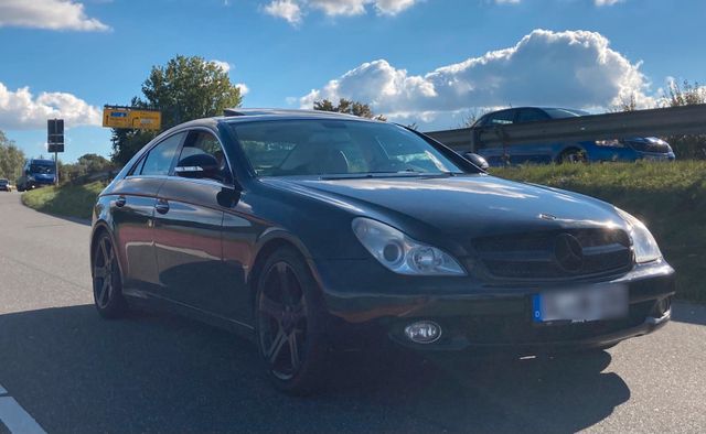 Mercedes-Benz Mercedes Benz CLS 500 5,5L V8 387 PS HU: 0...