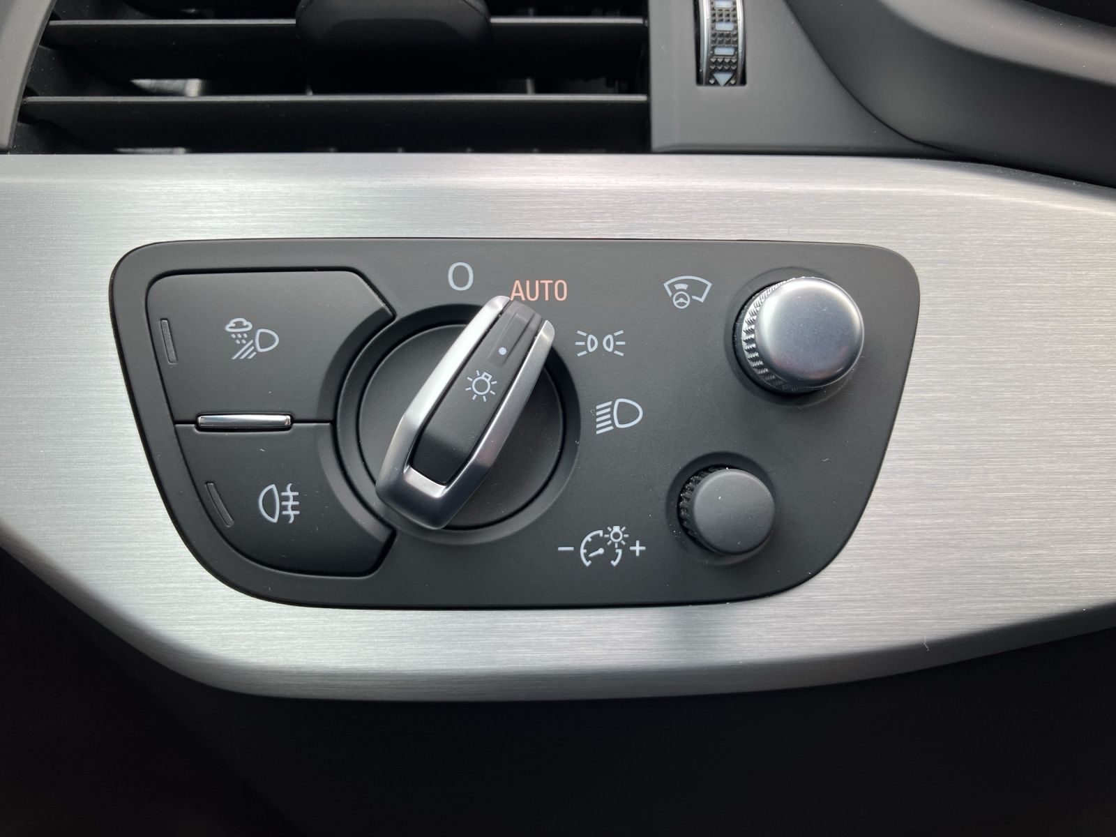 Fahrzeugabbildung Audi A5 Sportback 40 TFSI quattro S line S tronic