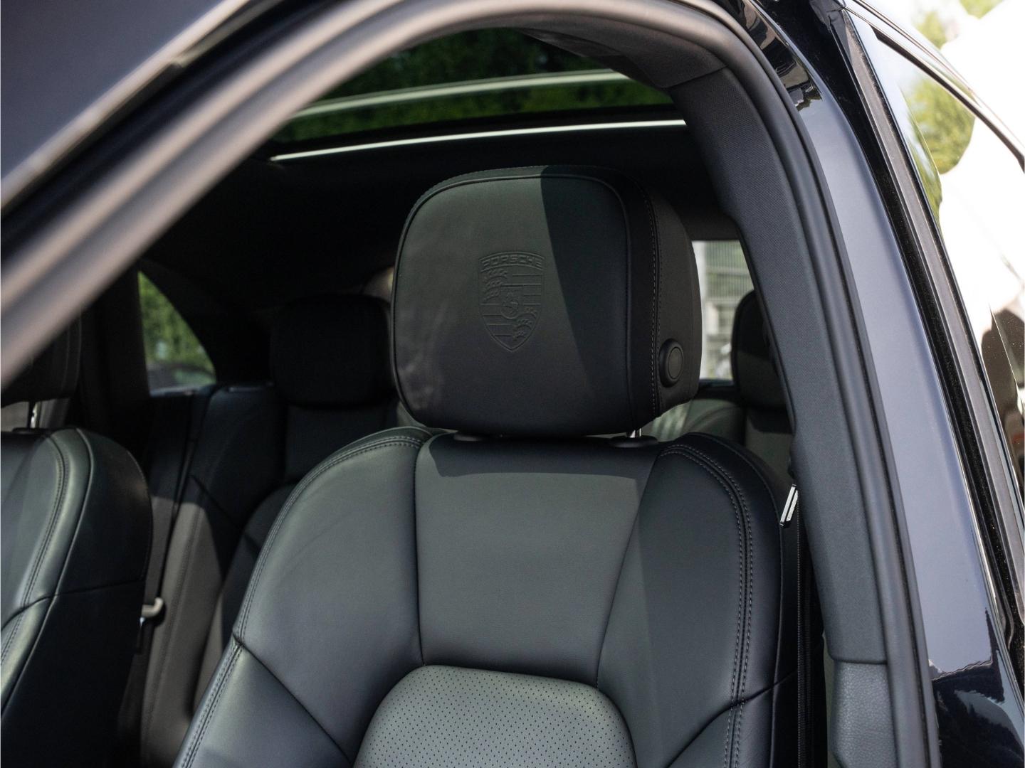 Porsche Macan S AHK Abstandsregeltempostat 21'' BOSE