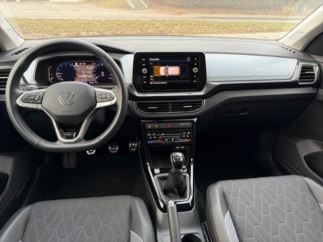 Fahrzeugabbildung Volkswagen T-Cross 1.0 TSI 85 KW GOAL KAMERA KEYLESS SHZ NA
