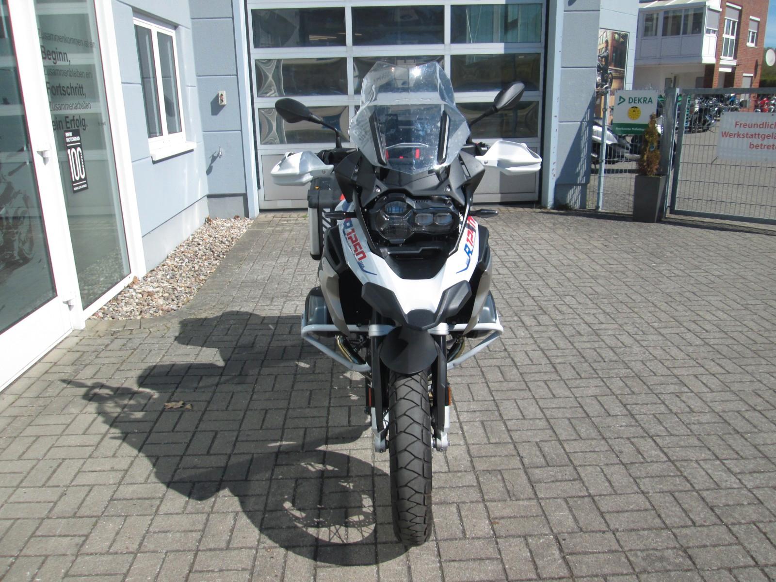 BMW R 1250 GS Rallye / 5 Pakete / Koffer /  Sitzh.