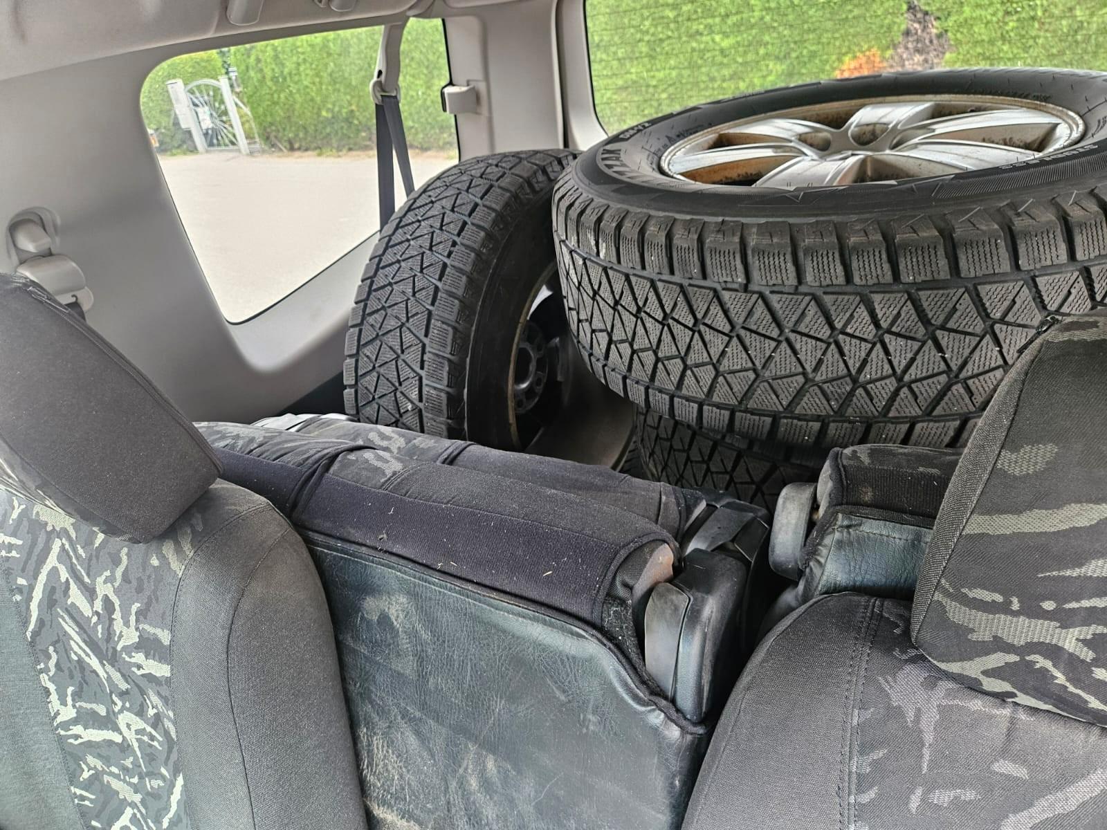 Mitsubishi Pajero 3.2 DI-D Invite | 160 ch | BVM | Attelage | Régulateur | Jantes alliage | Vitres teintées