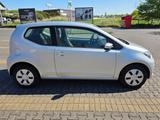 Volkswagen up! 1.0 55kW ASG move up! move up! - VW up! von privat