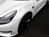 Tesla Model 3 Hinterradantrieb RWD RWD - Tesla in Frankfurt (Main)