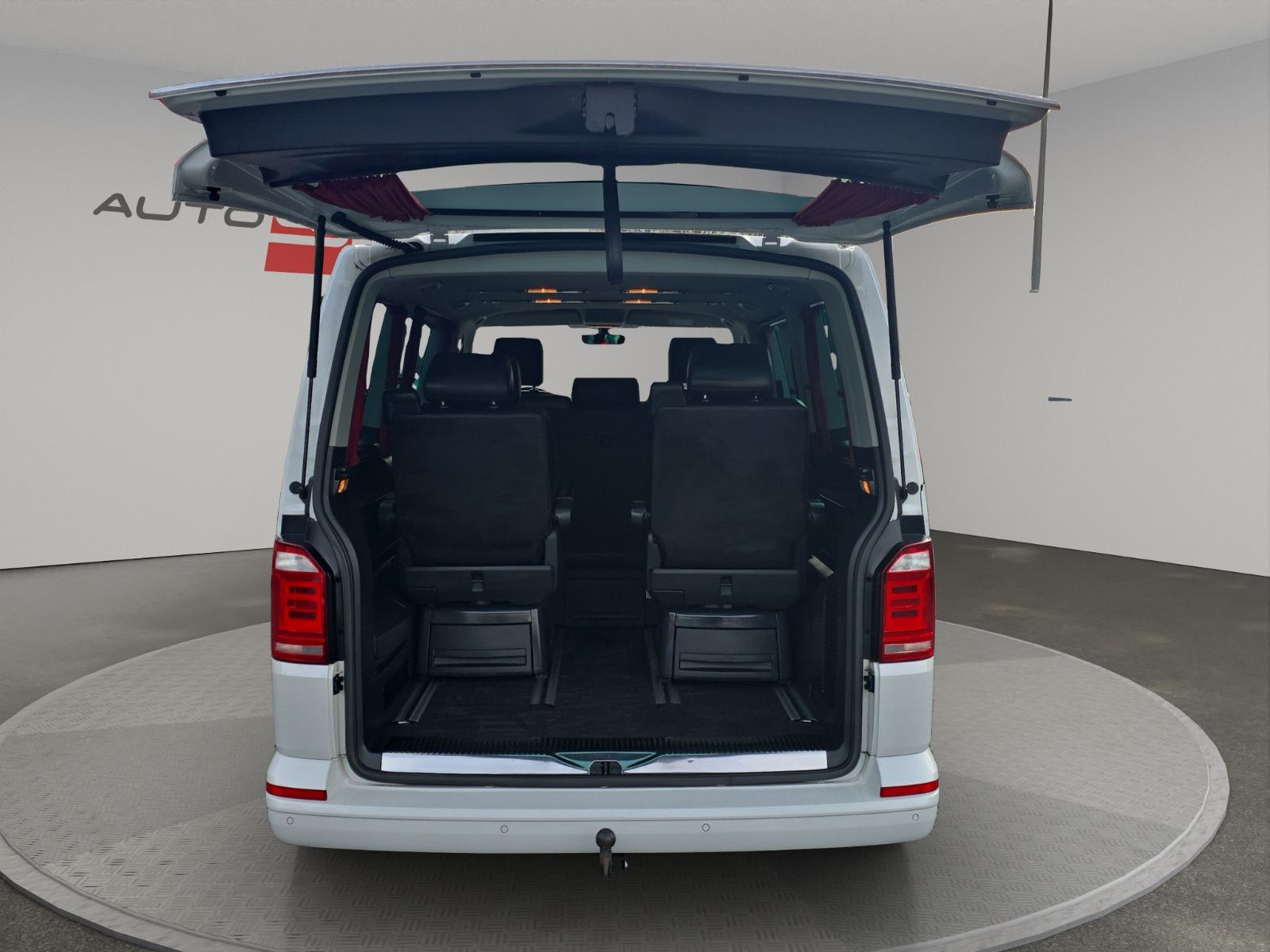 Fahrzeugabbildung Volkswagen T6 Multivan Generation Six+DSG+7 Sitze+AHK+LED