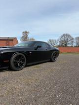 Dodge Challenger 5,7 V8 - Dodge Challenger von privat