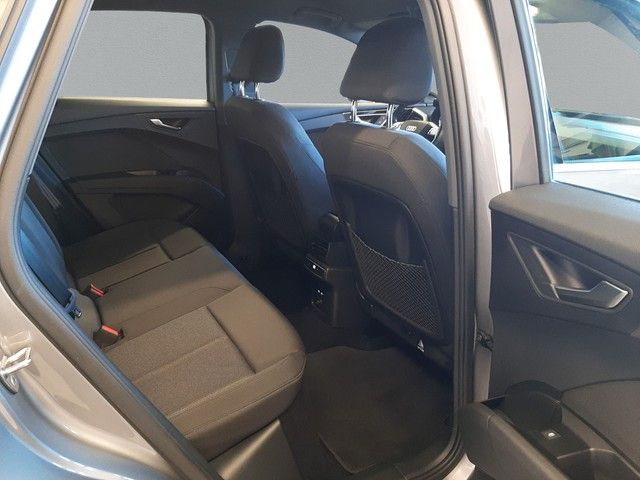 Fahrzeugabbildung Audi Q4 e-tron 40 AHK Navi LED HuD eleHeck Kamera