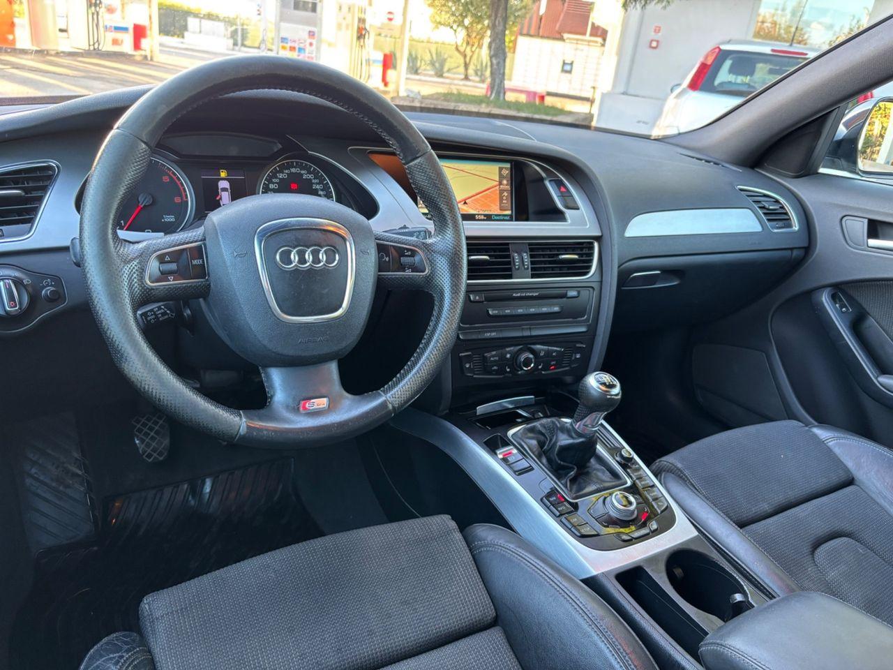 Audi A4 2009 — photo 12