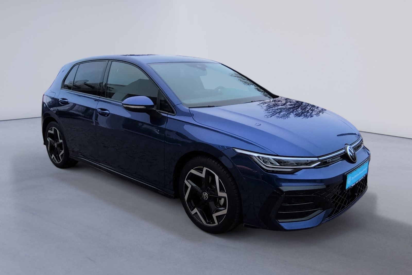 Golf VIII 1.5 TSI R-Line KAMERA+APP+ACC