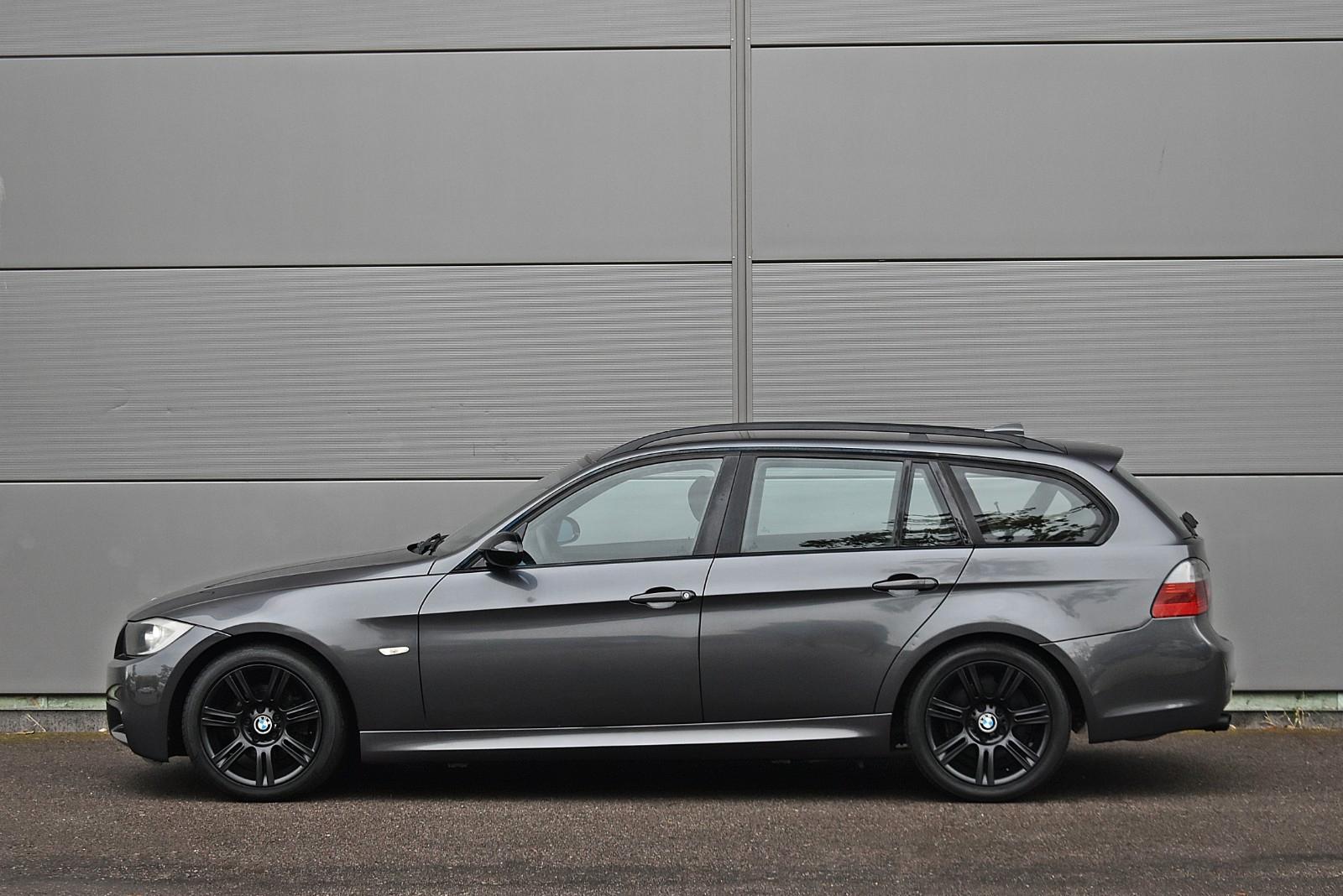 BMW 320i TOURING 150CH M SPORT