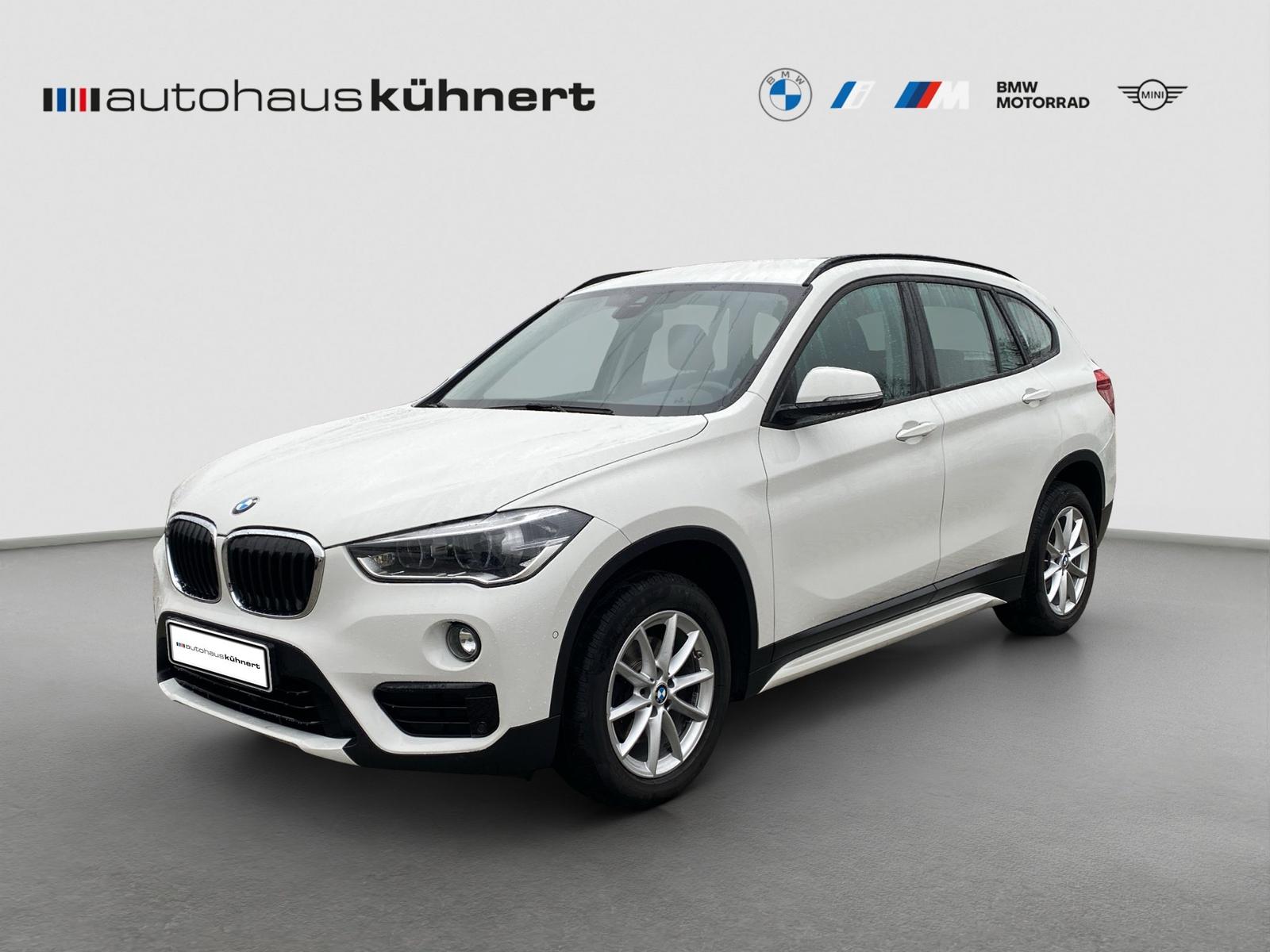 BMW X1 SDRIVE18D Sport Line LED AHK Navi ParkAss PDC