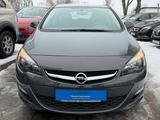 Opel Astra J Selection*1.HD*Klima*72.TKM*PDC*TÜV NEU - Opel Astra: 1.7
