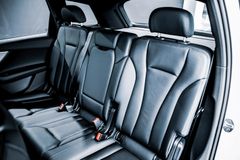 AUDI Q7 50 TDI Quattro - Unfallfrei - Neuwagenzustand