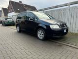 Volkswagen Touran 2.0 TDI DSG DPF Highline Highline - Volkswagen Touran aus 2006: Highline