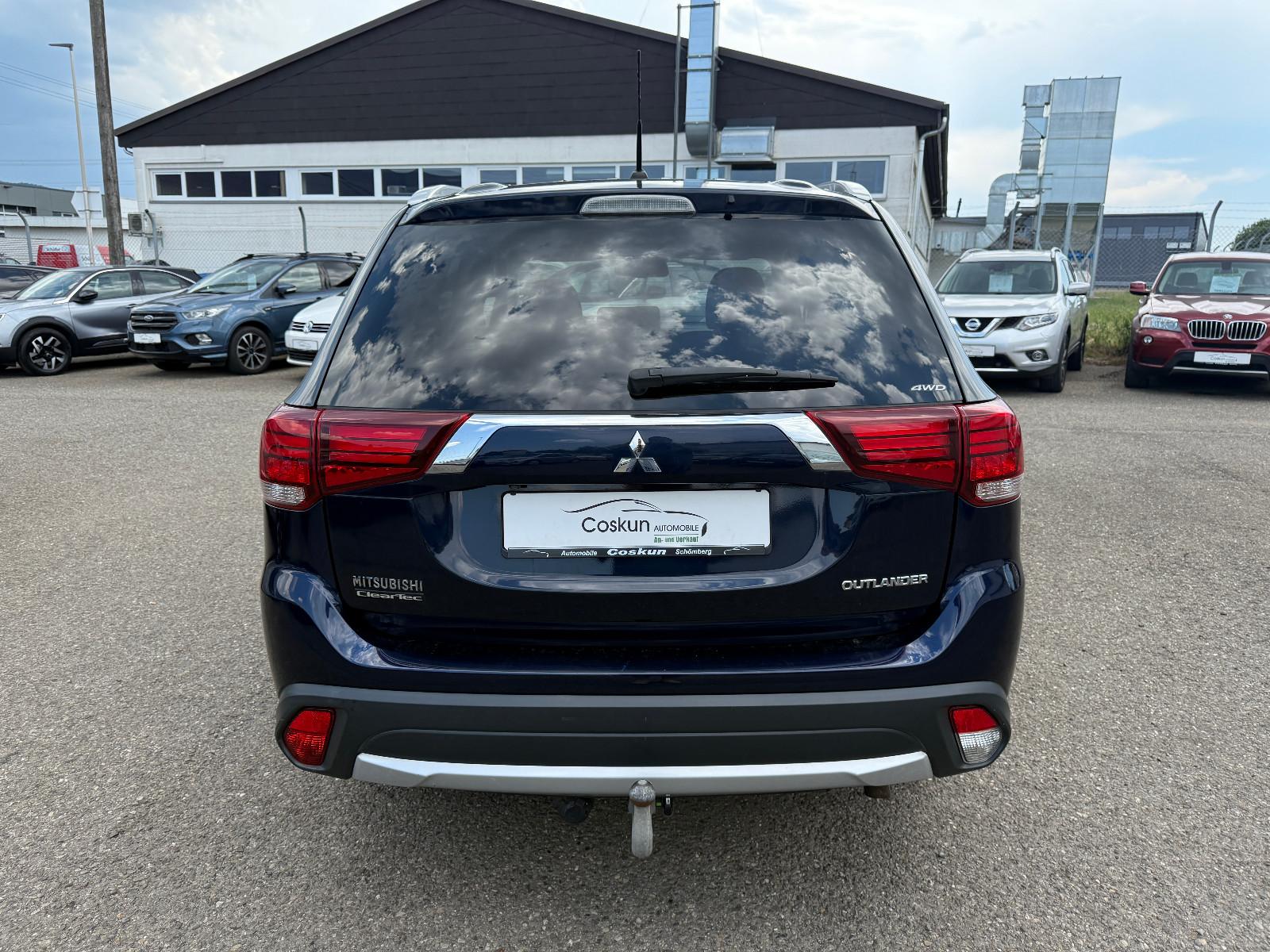 Mitsubishi Outlander 2.2 DI-D Plus ClearTec 4WD