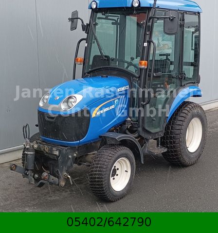 New Holland Boomer 25