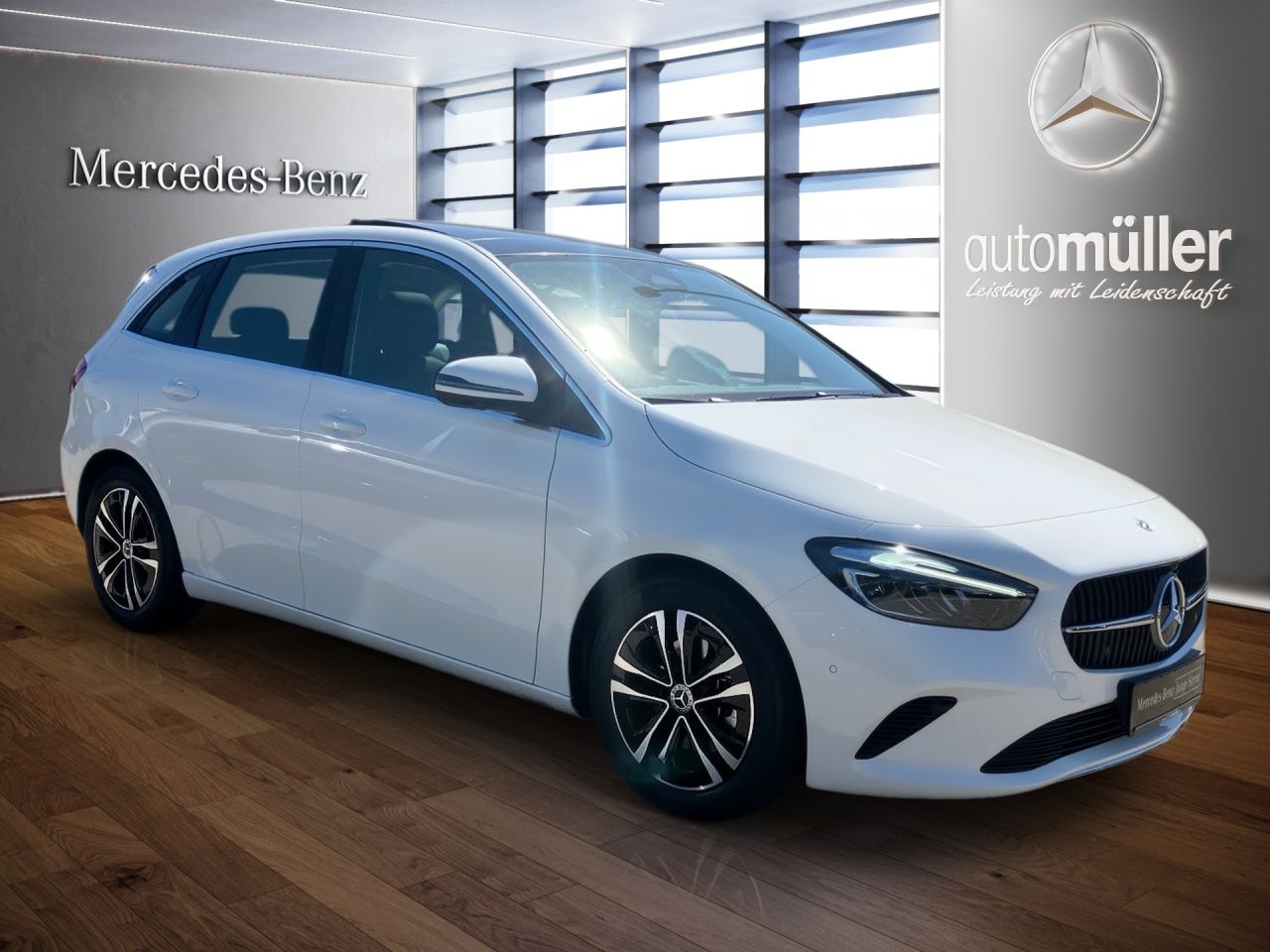 Fahrzeugabbildung Mercedes-Benz B 200 PANO+AHK+360°+MEMORY+
