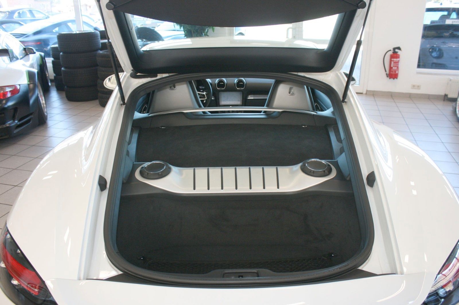 Fahrzeugabbildung Porsche 718 Cayman S PDK PCM-Navi, Xenon, DAB,APPROVED