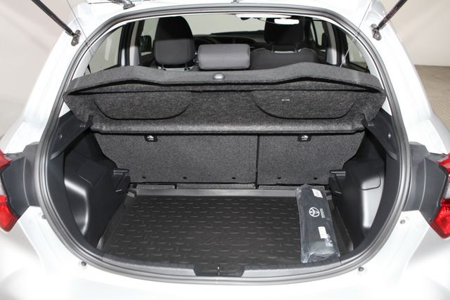 Toyota Yaris 1.5 Team D *ALU*CAM*SHZ*TEL*KLIMA*