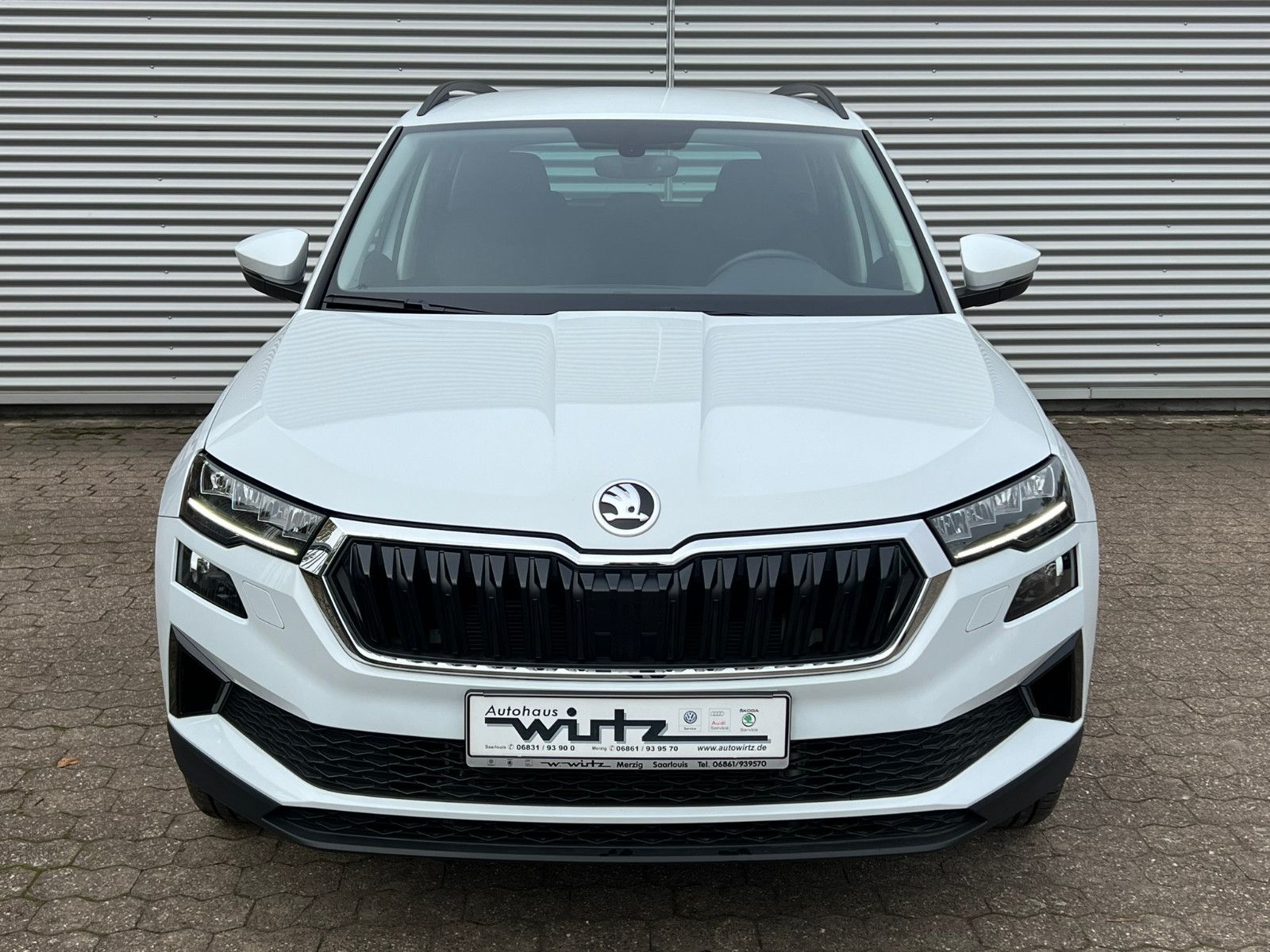 Fahrzeugabbildung SKODA Karoq 1.5 TSI Tempomat LED Smart-Link