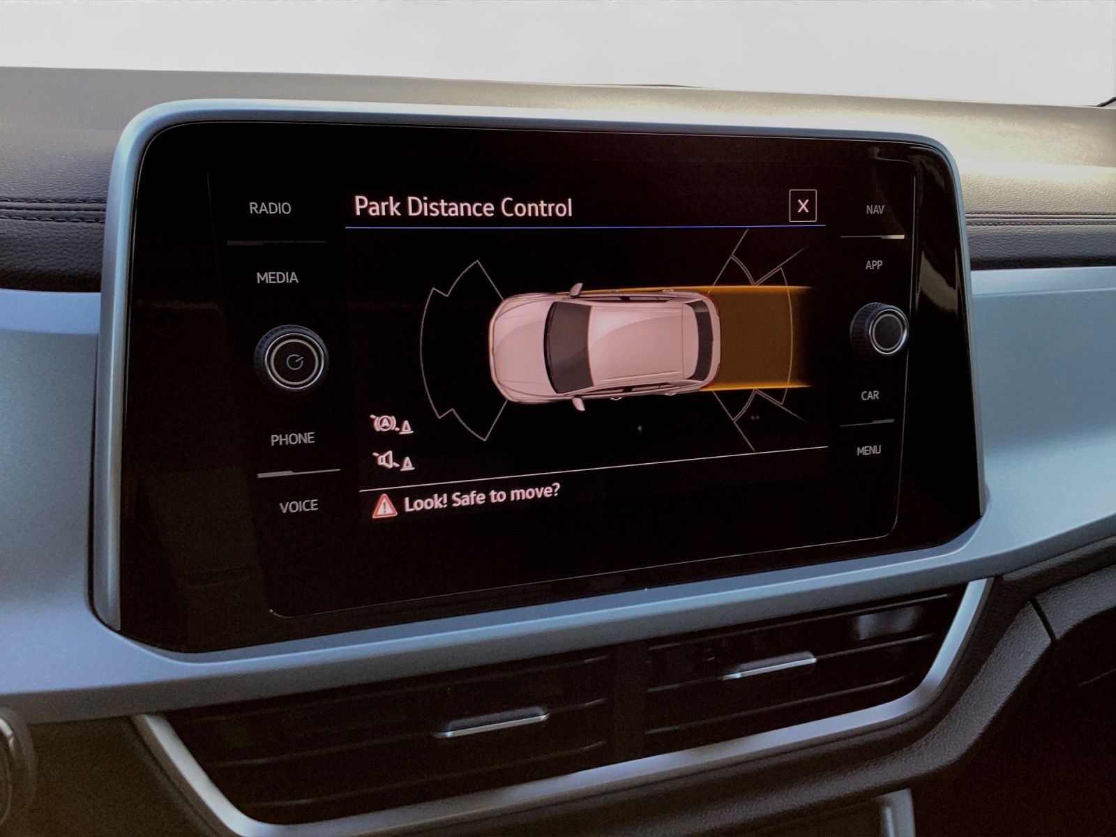 Volkswagen T-Roc - Bild 12