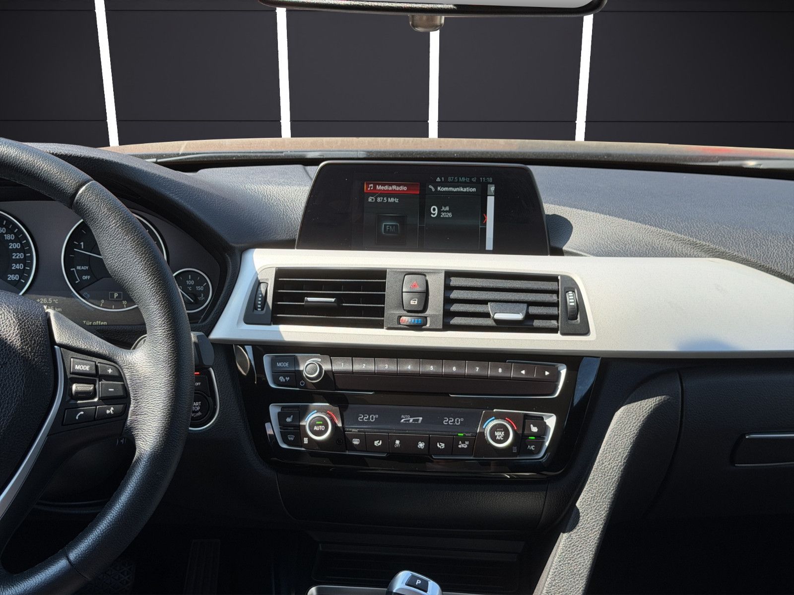 Fahrzeugabbildung BMW 316 Toruring Advantage *LED*Navi*SitzHZ*BlueTH*