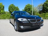 BMW 520 d A.T. motor 197.000km - BMW 520: Kombi, Km 0