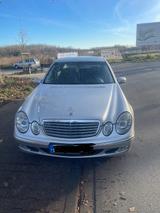 Mercedes-Benz 240 - Mercedes-Benz 240 in Dortmund