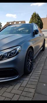Mercedes-Benz C63 AMG S PRFMANCE BUR NIGHT LED HUD PANO 360 - Mercedes-Benz C 63 AMG aus 2017