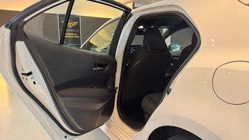 Toyota Corolla - 12
